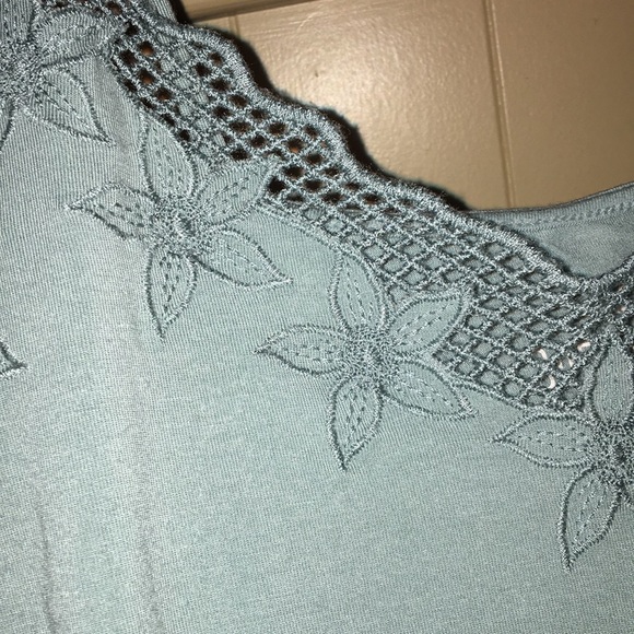 American Eagle tank - Picture 2 of 5